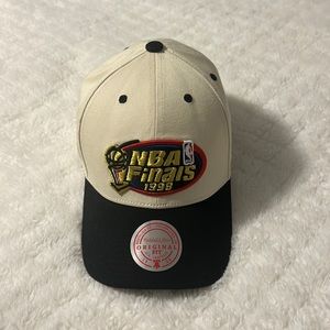 NBA Finals 1998- Bulls Jazz Mitchell and Ness SnapBack Hat